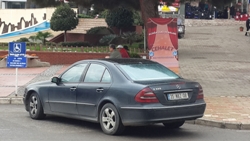 Engel değil destek olun...