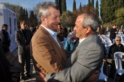 Menemen’de Belediye Hayırsever El Ele