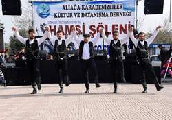 Aliağa 'Hamsi Şöleni' İle Coştu