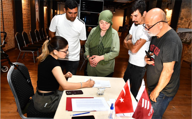 Ev sahibi olmaya bir adım daha yaklaştılar