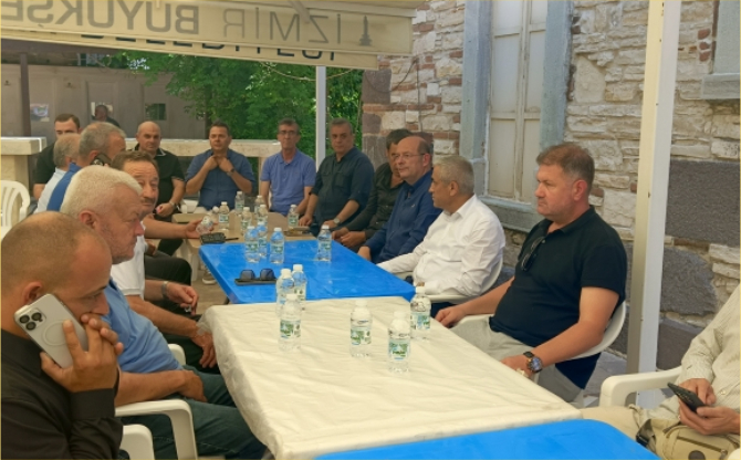 Aliağa'da Yiyitalp'e Dua, Sevenlerinden Vefa