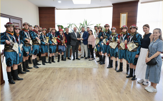 Menemen'e Türkiye Şampiyonluğu gururu!