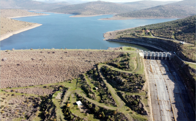 İzmir'de barajlardaki su seviyesi geçen yıla göre ciddi oranda düştü