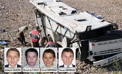 Servis Kazası 4 ölü