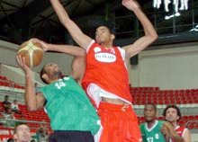 Aliağa Farklı Yenildi 79 - 58