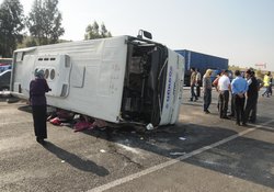 Aliağa'da Trafik Kazası 23 Yaralı 