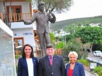 Zeki Müren Bodrum’da Anıldı