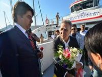 Foça'dan Aziz Kocaoğlu'na büyük tepki 