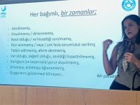 Aliağa Belediyesi'nden Ailelere Ergenlik İletişimi Semineri