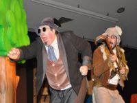 Çocuklar Pinokyo izledi