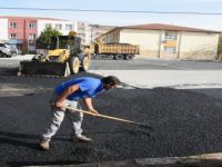 Aliağa Belediyesi’nden Eğitim Kurumlarına Asfalt Desteği